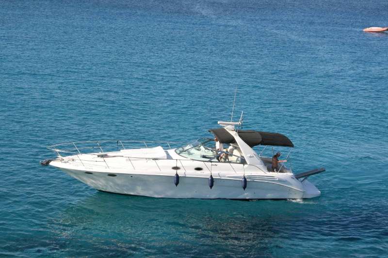 Sofia An Sea Ray Private Boat trips Ayia Napa